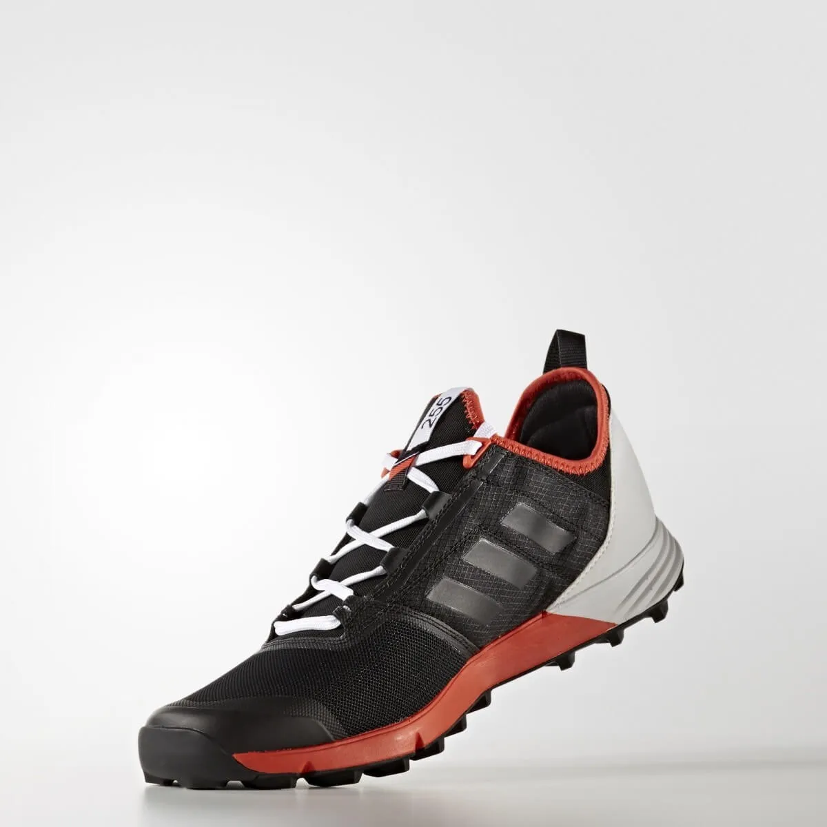 Adidas Trail Terrex Agravic Speed FW17 running shoes color black / red / white