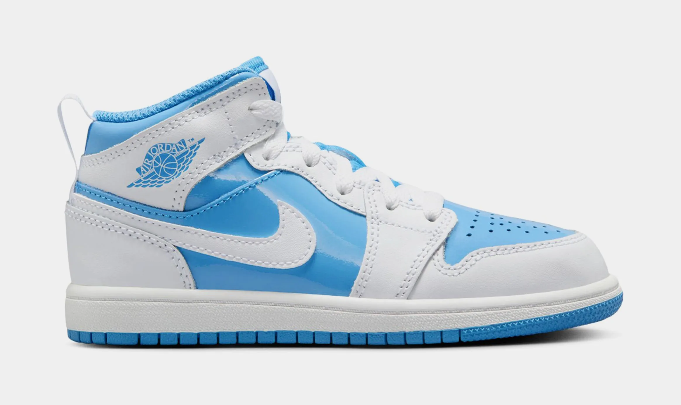 Air Jordan 1 Retro Mid Legend Blue Preschool Lifestyle Shoes (White/Legend Blue)