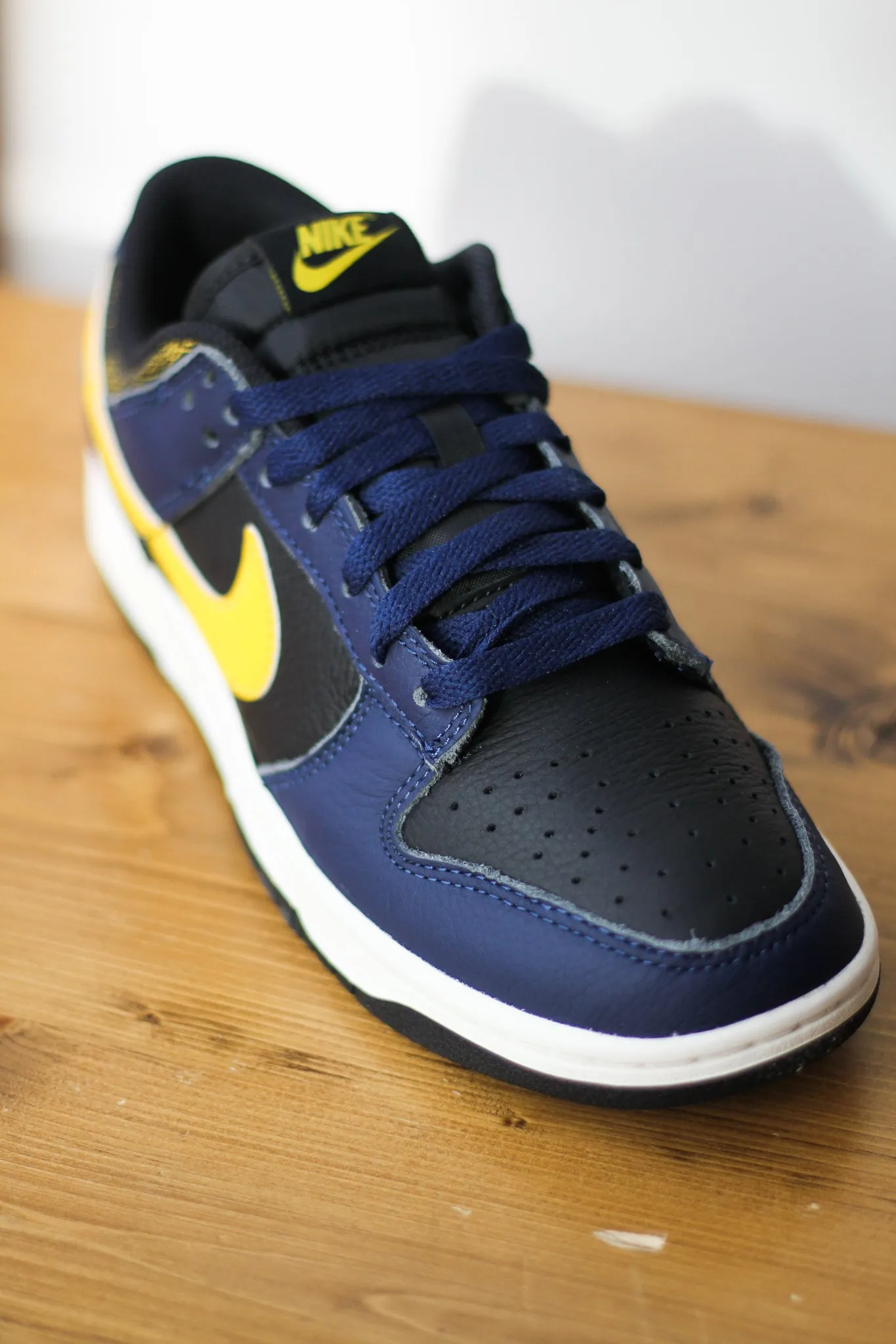 DUNK LOW RETRO "TOUR YELLOW"