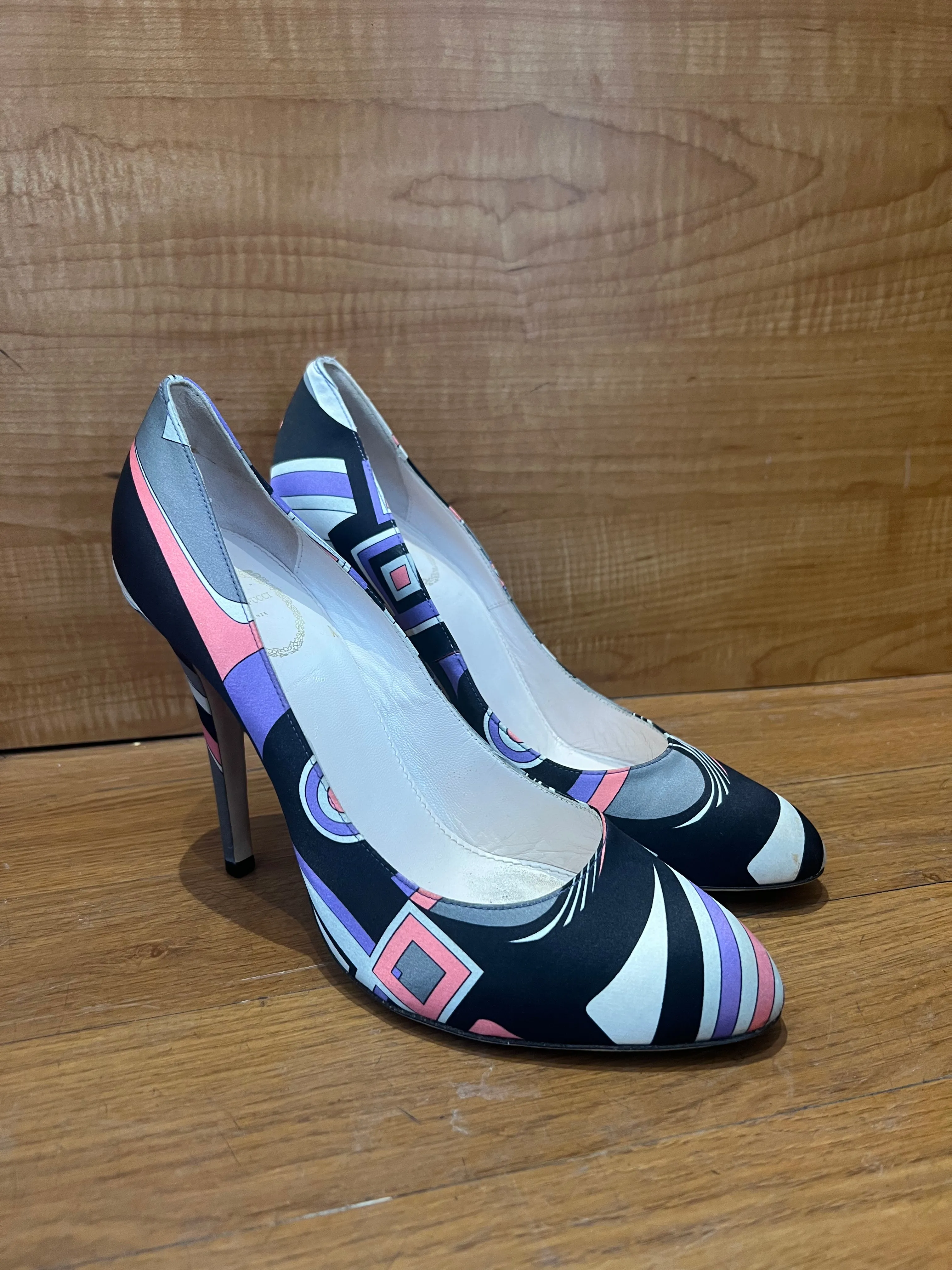 Emilio Pucci Heels Size 10