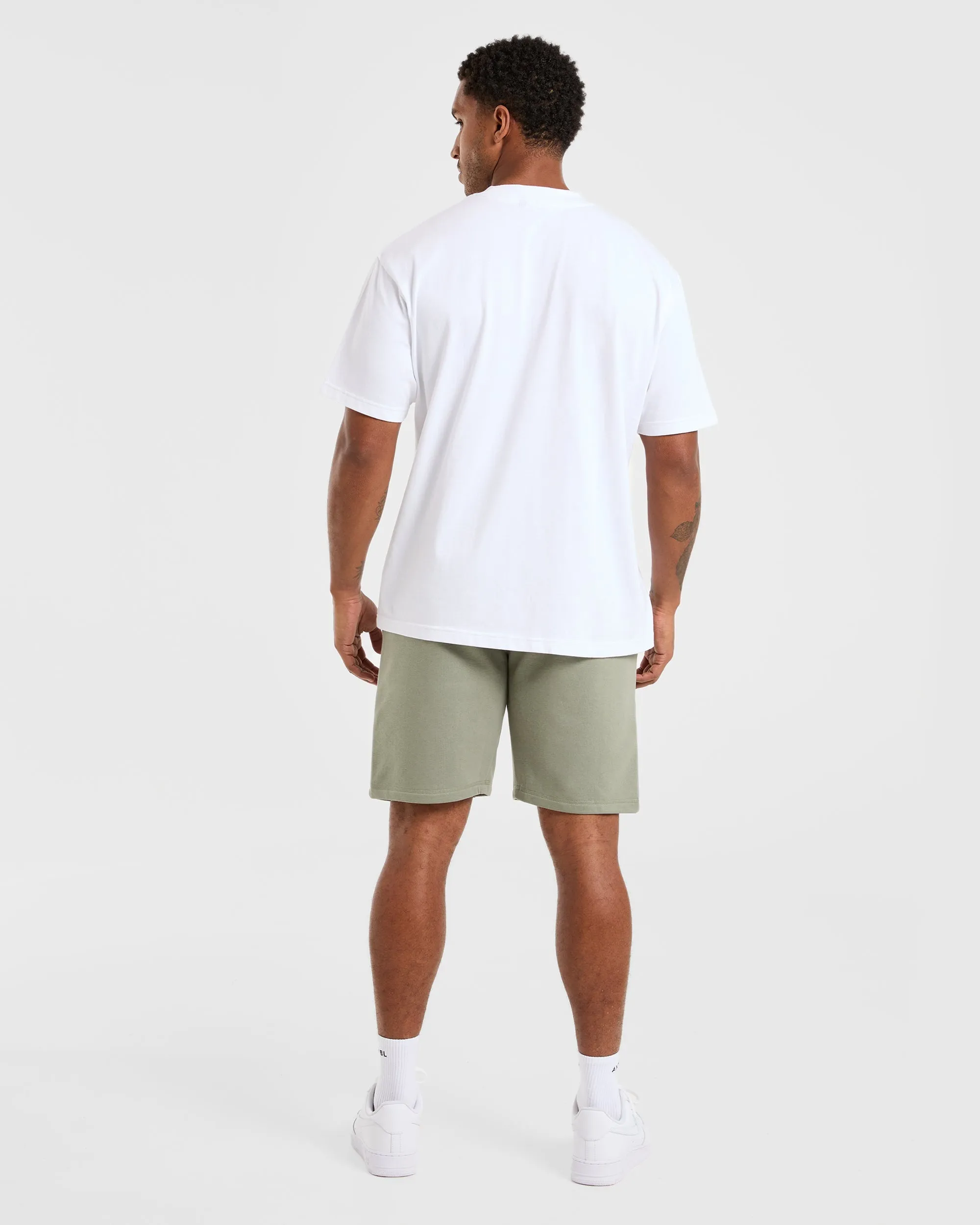 Essential Lightweight 7" Shorts - Washed Sage