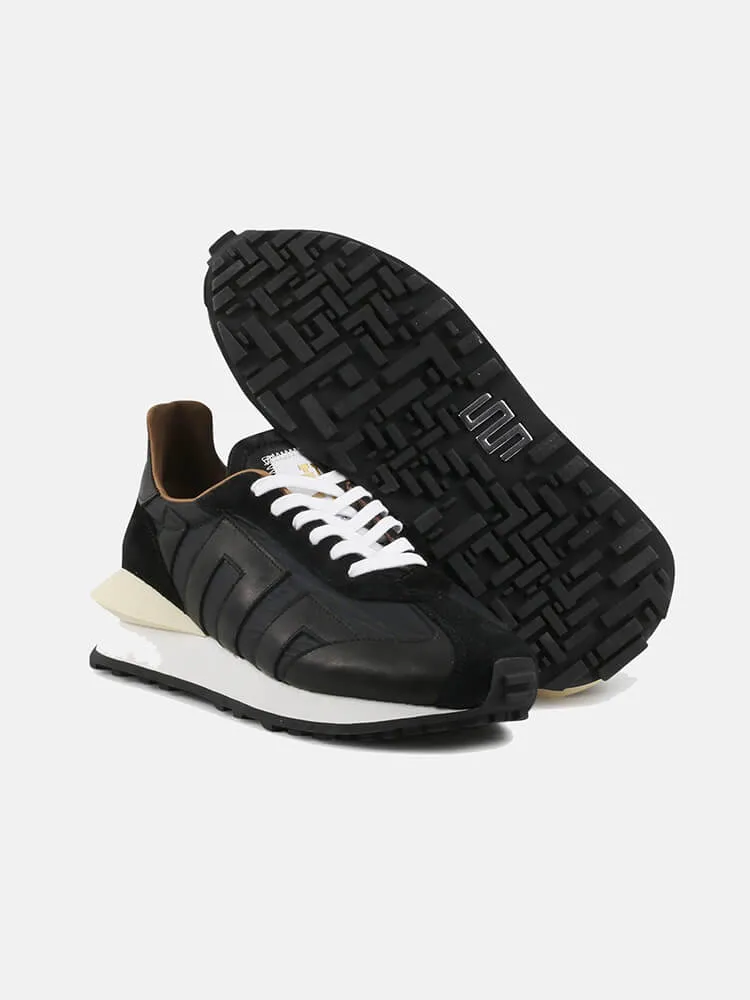 Esseutesse Runner Sneaker - Black