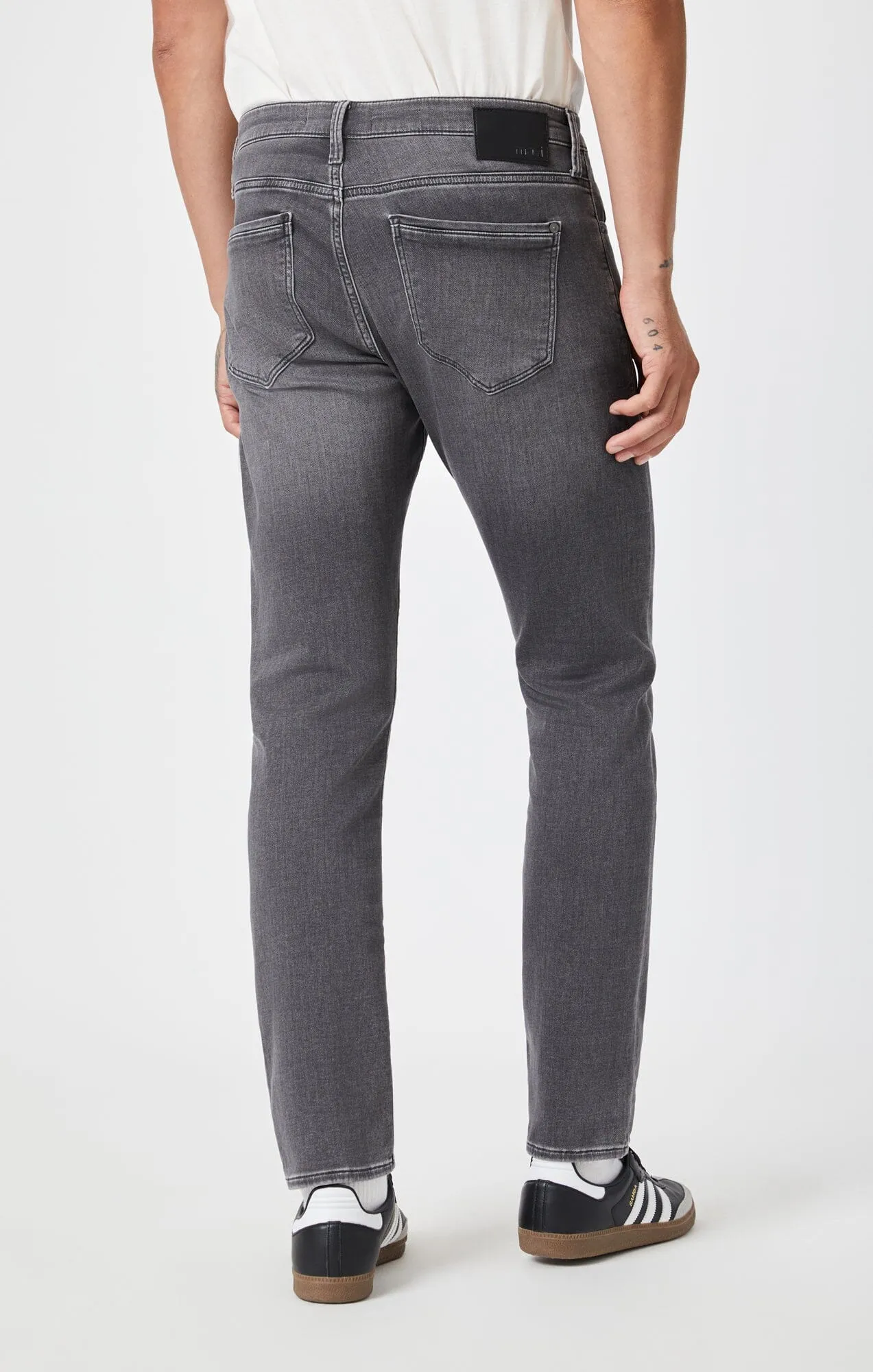 JAKE SLIM LEG IN SMOKE BRUSHED ATHLETIC