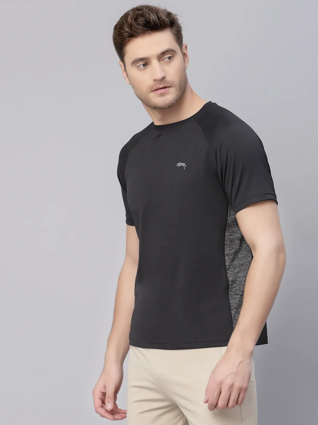 JUMP USA Men Black Sports Round Neck T-shirt