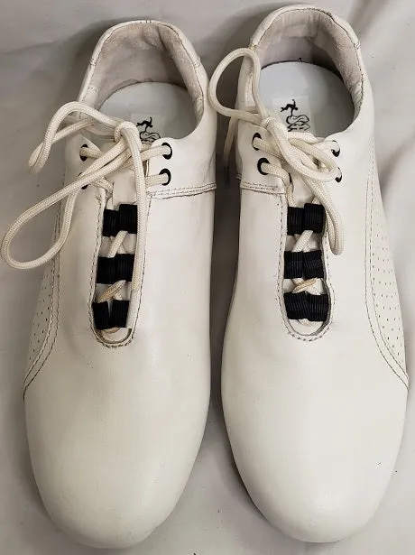 Lead -- Unisex Salsa Oxford -- White