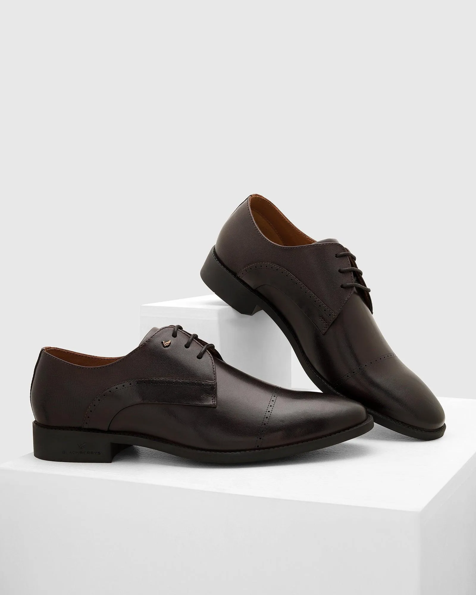 Leather Wine Solid Derby Shoes - Royal