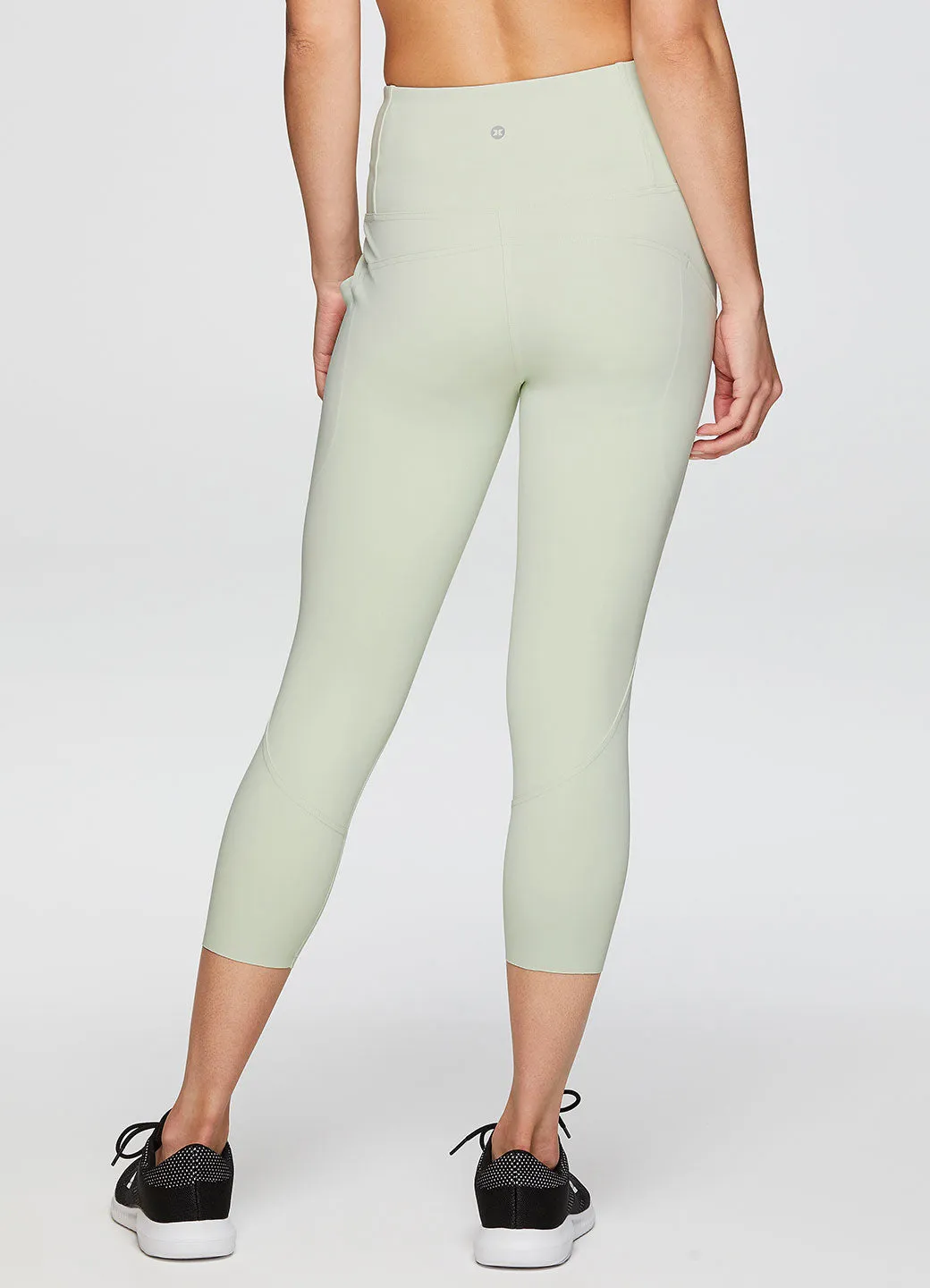 Lightweight Ultra Hold Capri