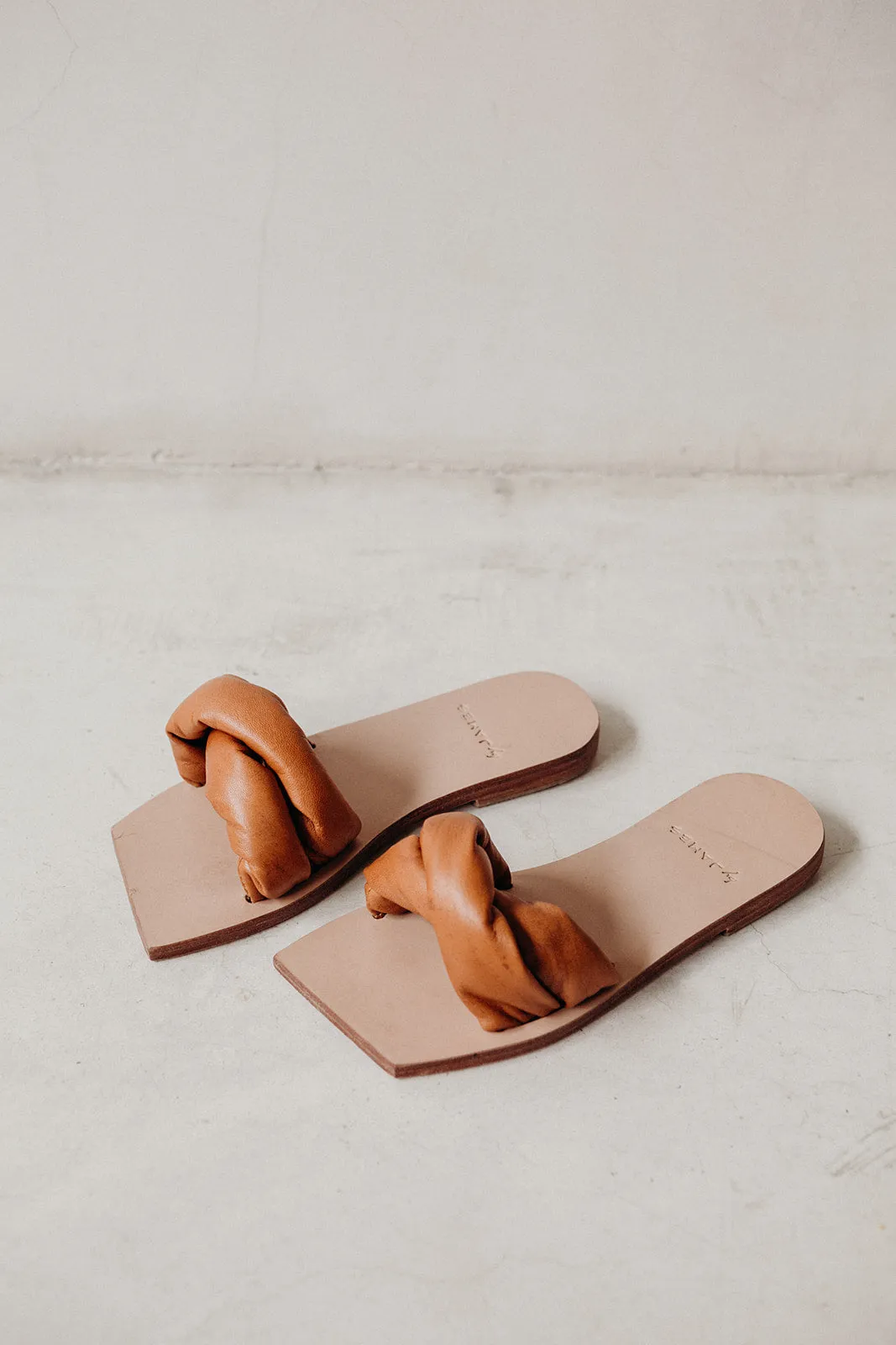 Liora Sandal