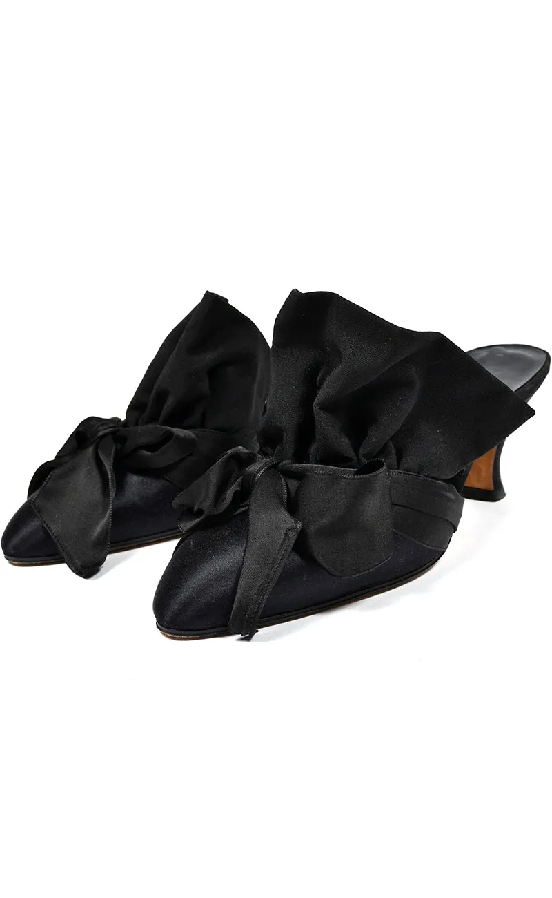 Manolo Blahnik Vintage Shoes Rare 1980s Vintage Black Ruffled Mules