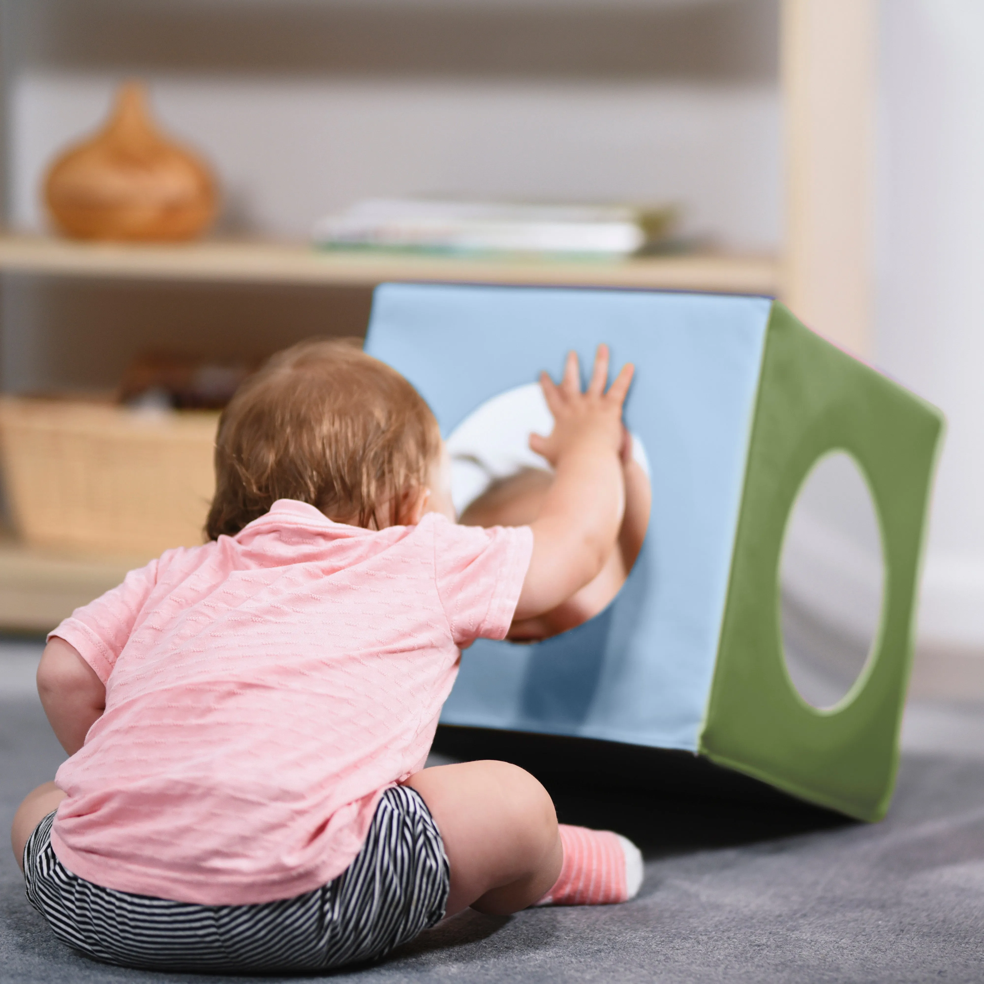 Mirror Cube, Soft Sensory Tummy Time Toy for Infants and Babies