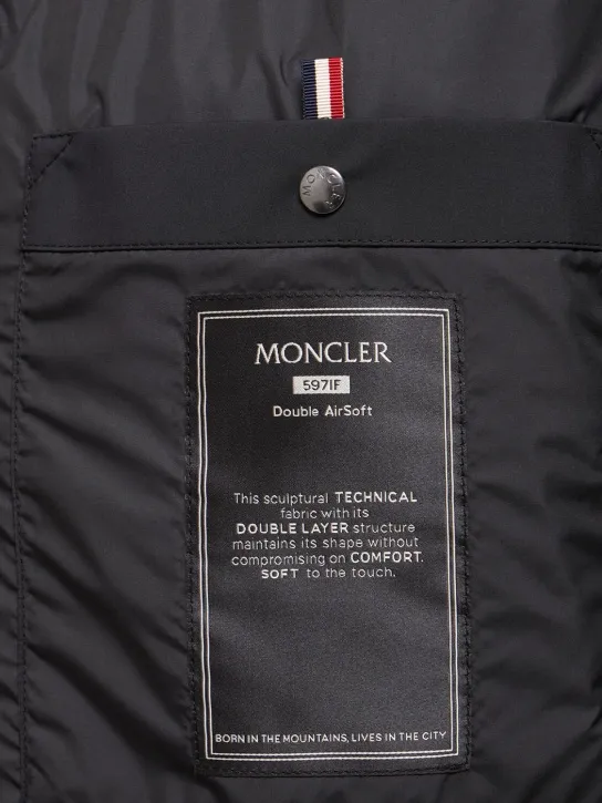 Moncler   Gouilles air soft tech down jacket 