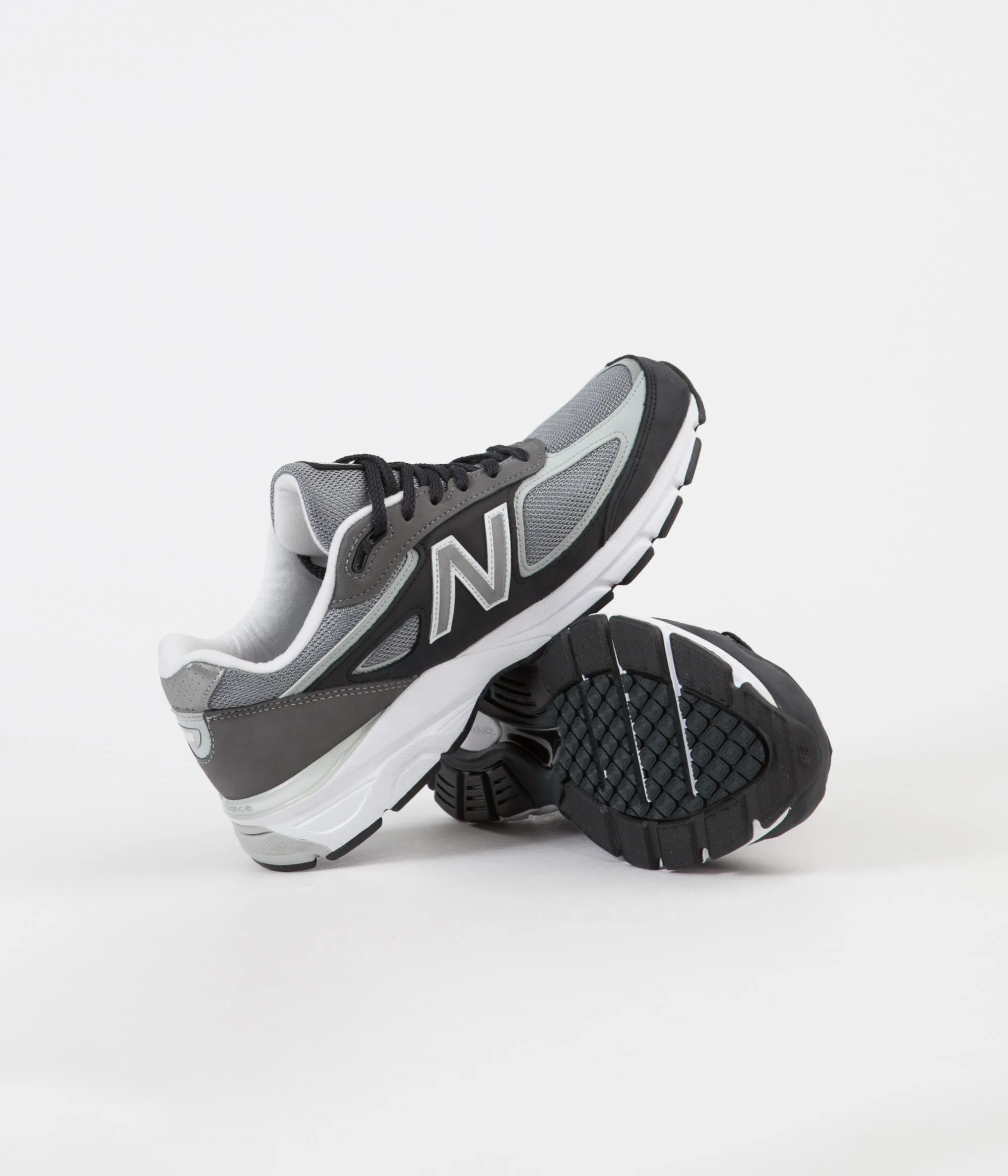 New Balance M990XG4 Made In US Shoes - Magnet / Silver Mink