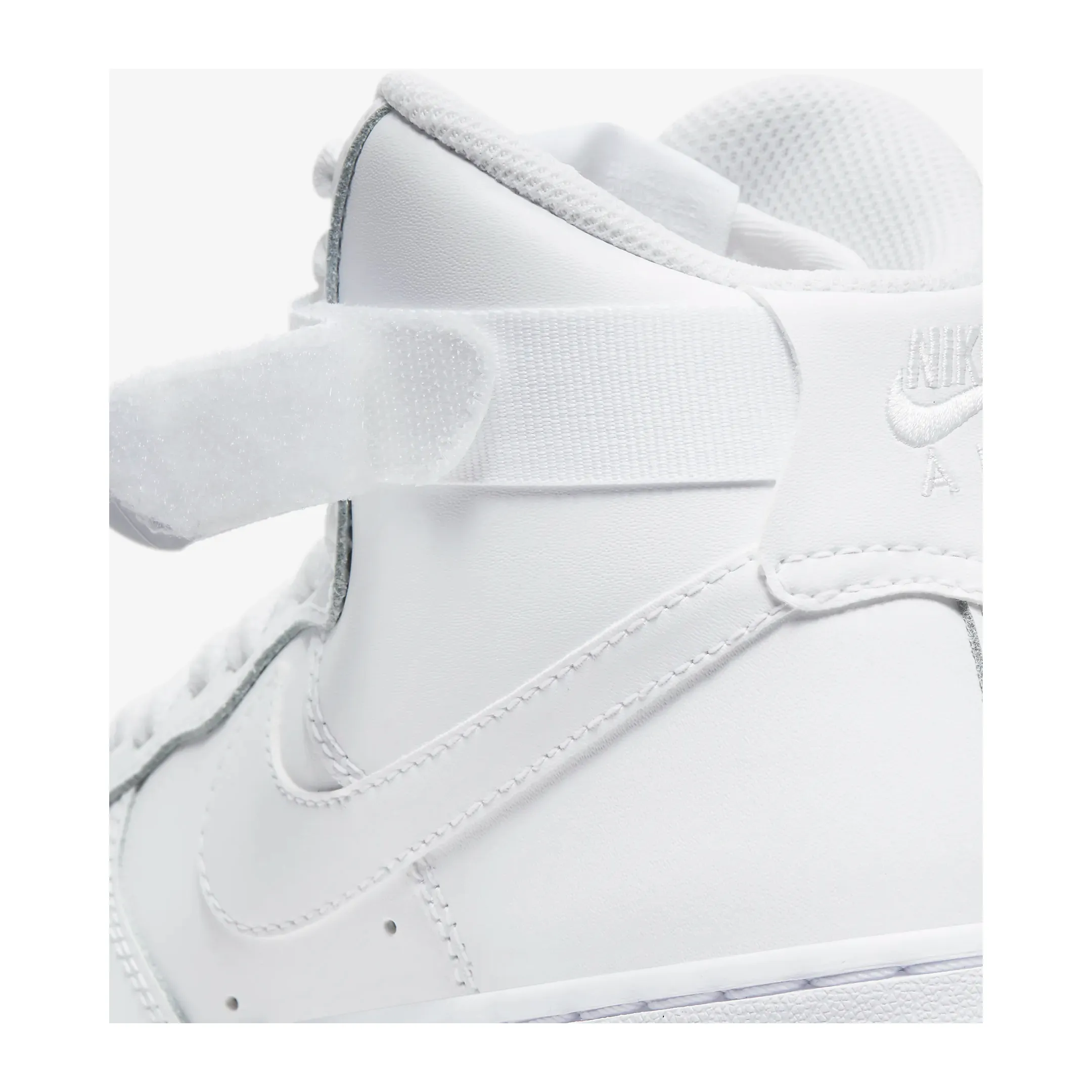 Nike Kid's Air Force 1 High LE Shoes - All White