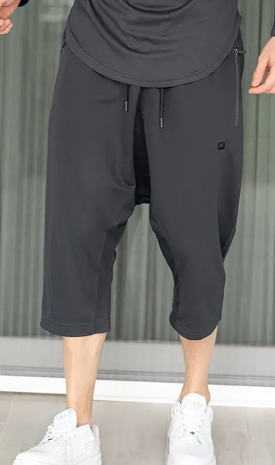 QL Relaxed Lightweight Cropped Joggers in Dark Grey