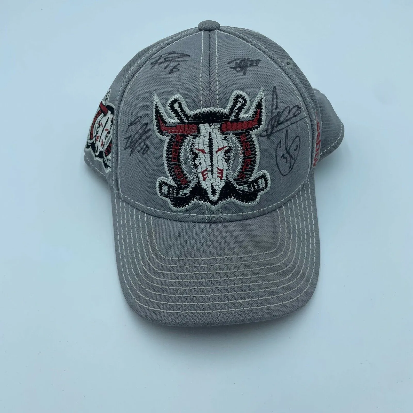 Red Deer Rebels Reebok Centre Ice Collection NHL Cap Sz: Small