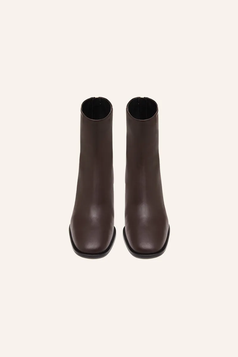 SOMA BOOT - BRUNETTE