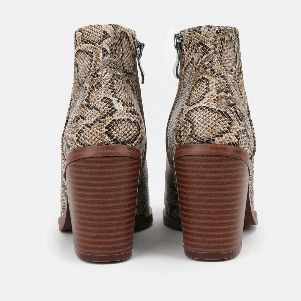 Thick Heeled Pointed Toe Snake Print Leather Boots