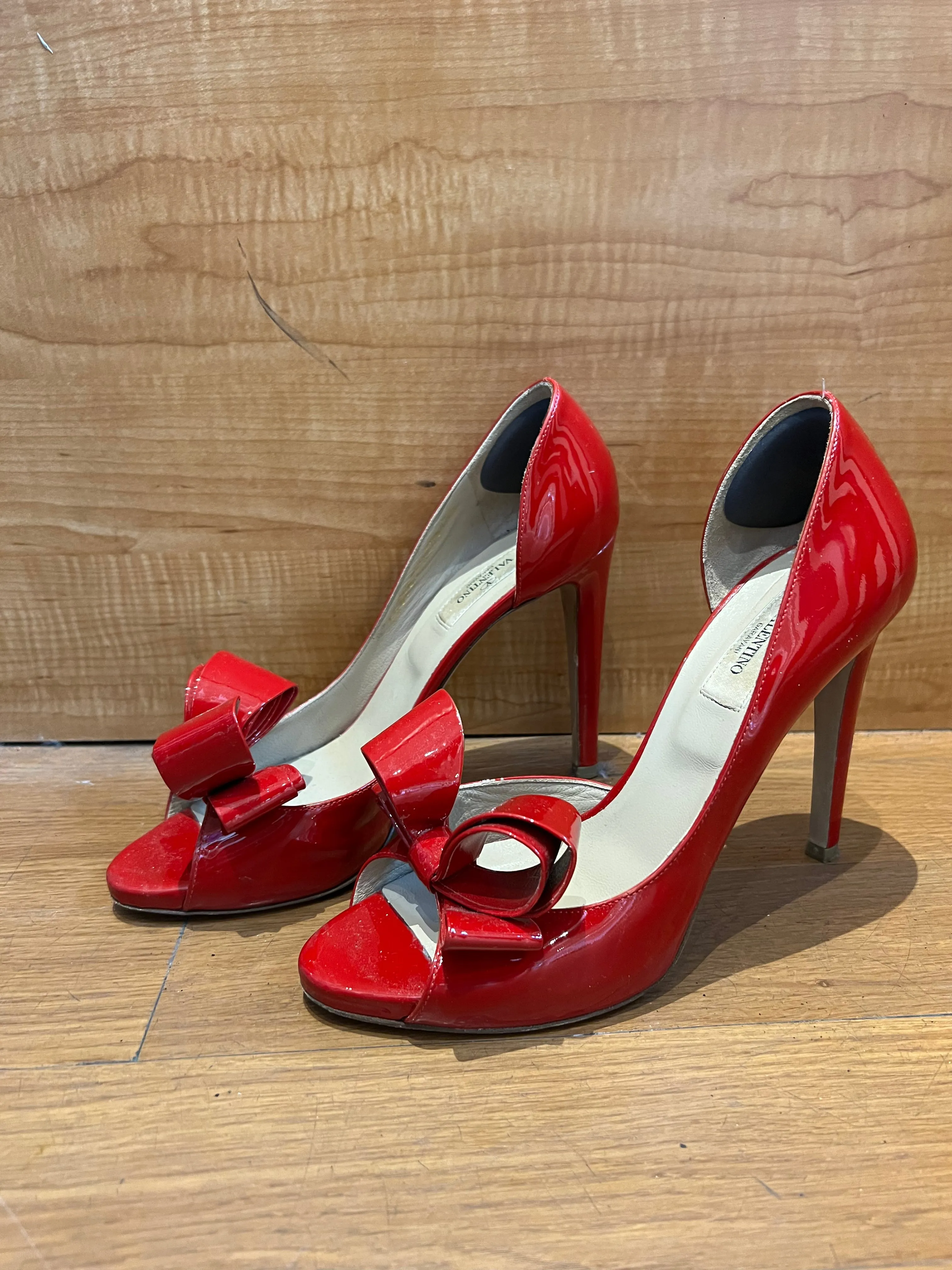 Valentino Heels Size 9