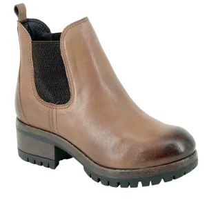 Women's Salvia Cachet Leather Boot Color: Cuoio